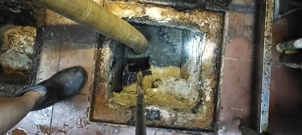 巴南化油池清理-污水池清掏